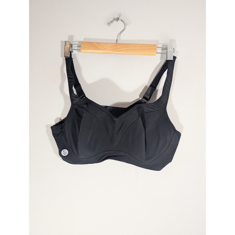 Torrid Black Mid Impact Underwire Sports Bra Sz 40C Active Gym Training Comfy